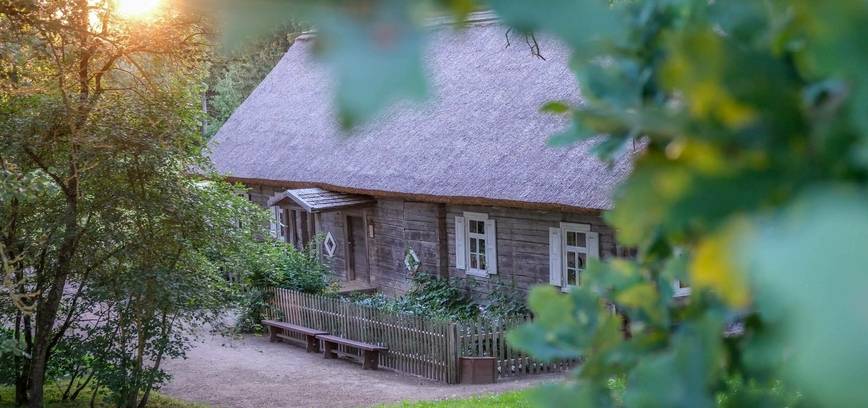 Teatras „Labas“ Kleboniškių kaimo buities muziejuje primins dramatišką pokario istoriją