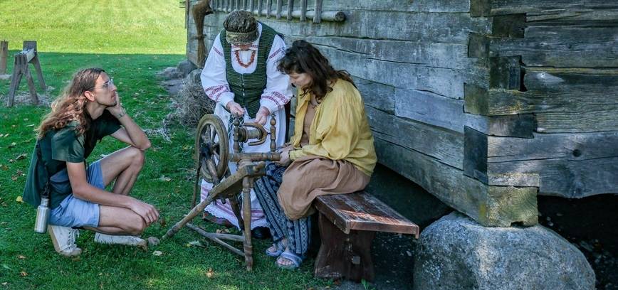 Kleboniškių muziejuje su vasara atsisveikino amatininkai ir edukatoriai