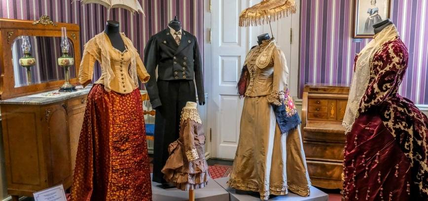 Burbiškio dvare – parodos pristatymas su Aleksandru Vasiljevu ir nemokamos ekskursijos 