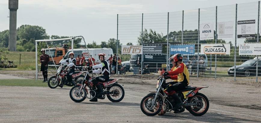 Tik Radviliškyje: motobolas, juodi žvirbliai ir vienintelis toks vaikas šalyje