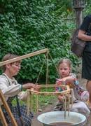 Atgijusiame Kleboniškių kaime lankytojų laukia senųjų amatų įdomybės