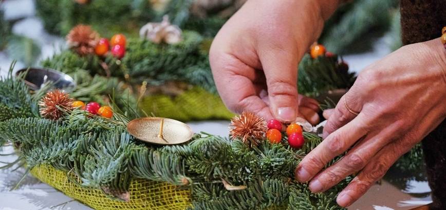 EDUKACINĖS DIRBTUVĖS „ADVENTO VAINIKAS“