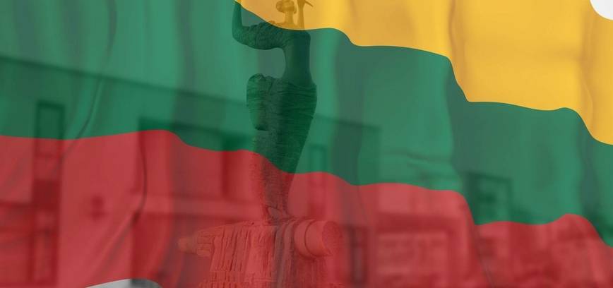 ŽAIDIMAS „VARDAN TOS“